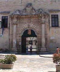 Palazzo Capece